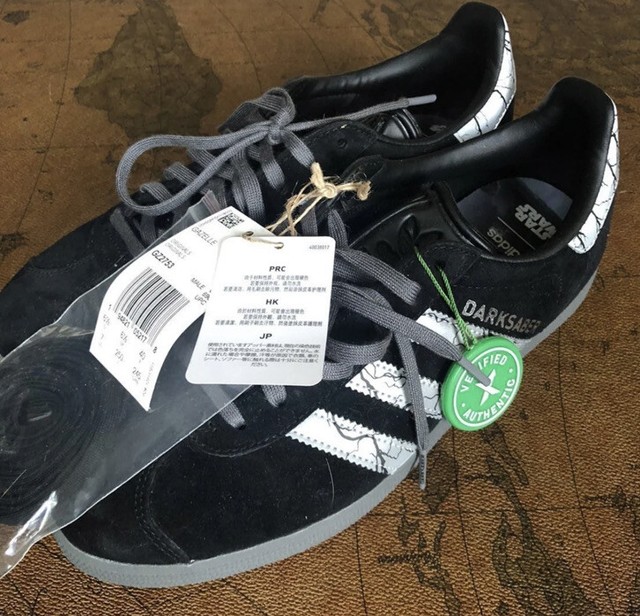 adidas star wars darksaber