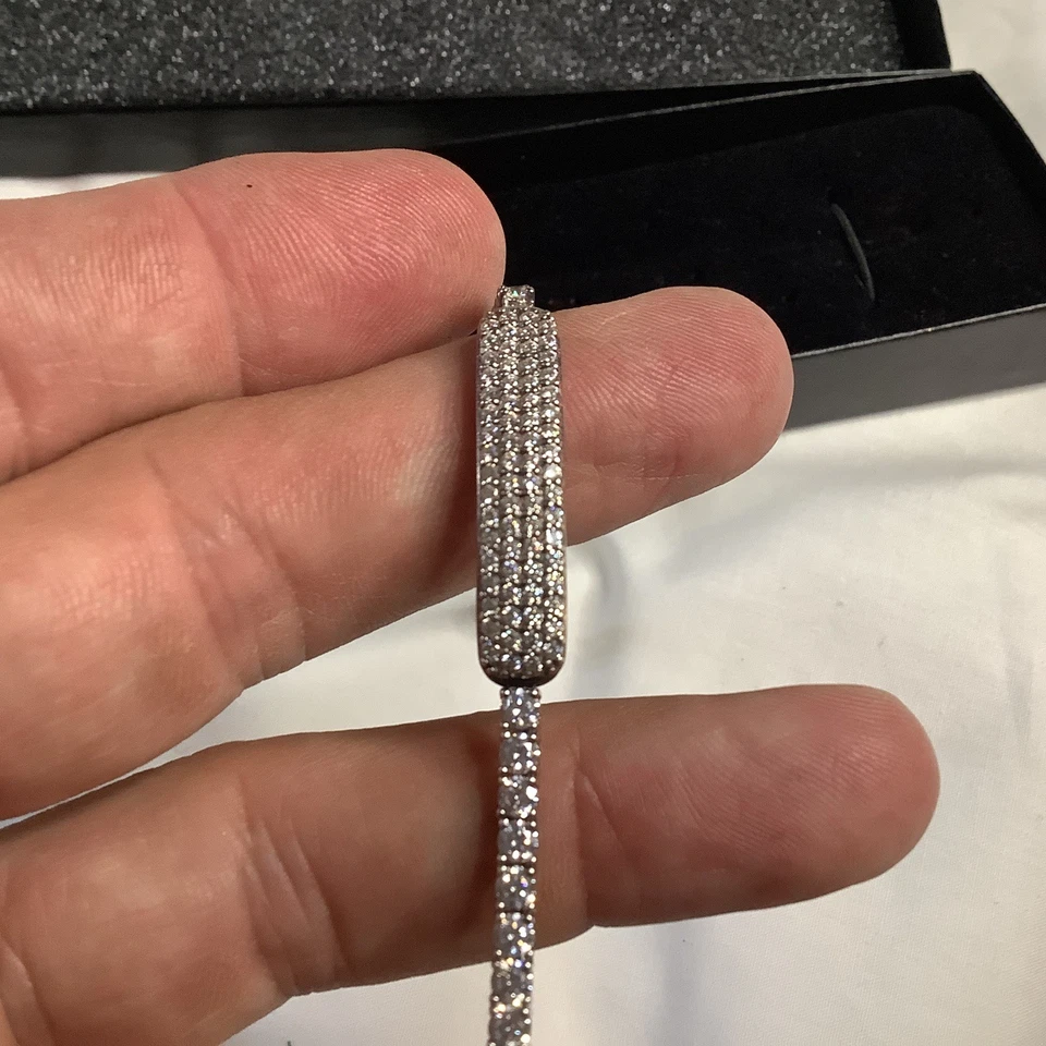 [RARO] PULSERA TENIS VICTORIA WIECK LÍNEA ABSOLUTA ICICLE PLATA ESTERLINA  Foto 4 de 4