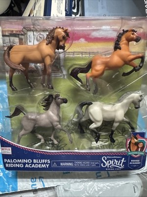 Palomino Bluffs Riding Academy Dreamworks Spirit Riding  New Sealed 4 Horses A5