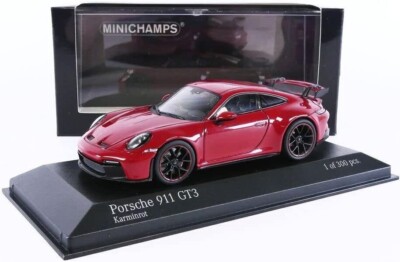 限定車 MINICHAMPS 1/43 PORSCHE 1/43 Porsche 911 GT3 RS 992 Silver with Red Wheels Diecast