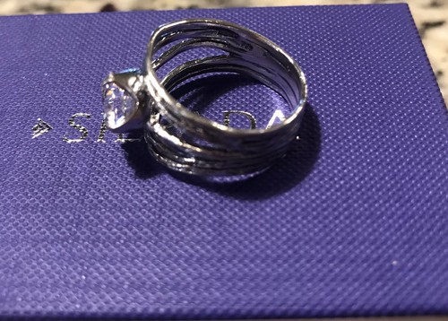 Silpada R6850 .925 Sterling Silver CZ That Little Sparkle Ring Size 9 New - Picture 4 of 7