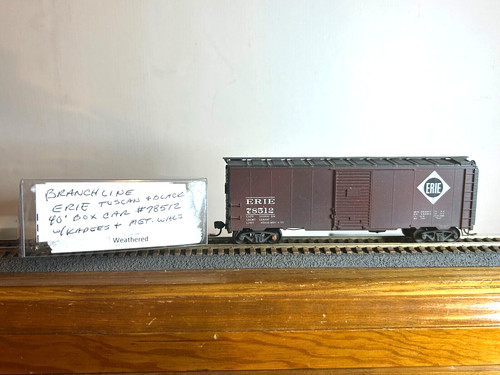 RAMA #??  Coche de caja Erie 40' AAR #78512 con puertas de 6' con Kadees y desgastado 1:87 | Zustand: New