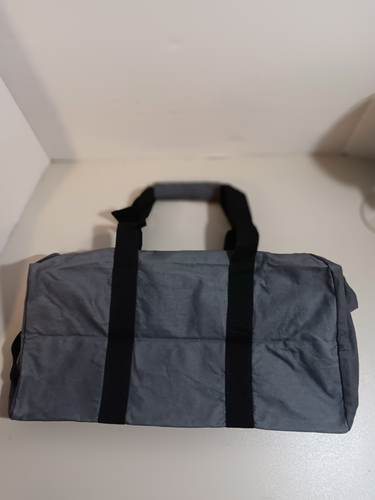 Guess Womens Black Signature Print two Handle Zipper Weekend Duffle Bag - Picture 6 of 6