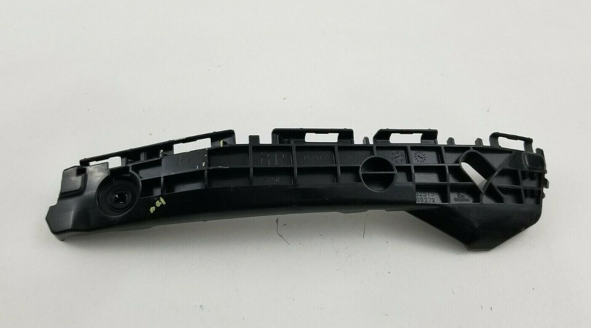 Toyota 52575-0D272. Rear Right side Bumper Retainer for 2015-17 