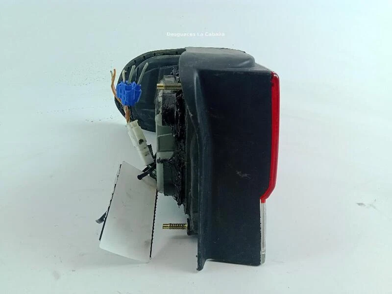 22020579 piloto trasero derecho para SUBARU LEGACY II (BD) 2.2 I 1994 20198053 - Imagen 3 de 4