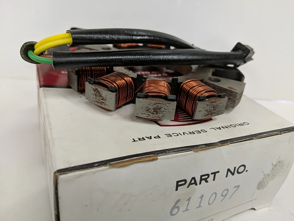 Tecumseh engines alternator coil #611097 HM100 OEM part NLA - Image 3 of 4