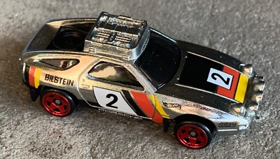 2025 Hot Wheels Porsche 928S Safari -WMT Exclusive ZAMAC ( Loose