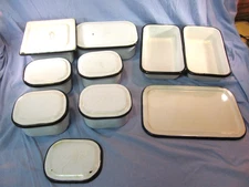 LOT OF 8 WHITE ENAMEL WARE REFRIGERATOR BOXES AND 8 LIDS