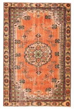 Vintage Oriental Hand-Knotted Carpet 6'0" x 9'6" Traditional Wool Area Rug