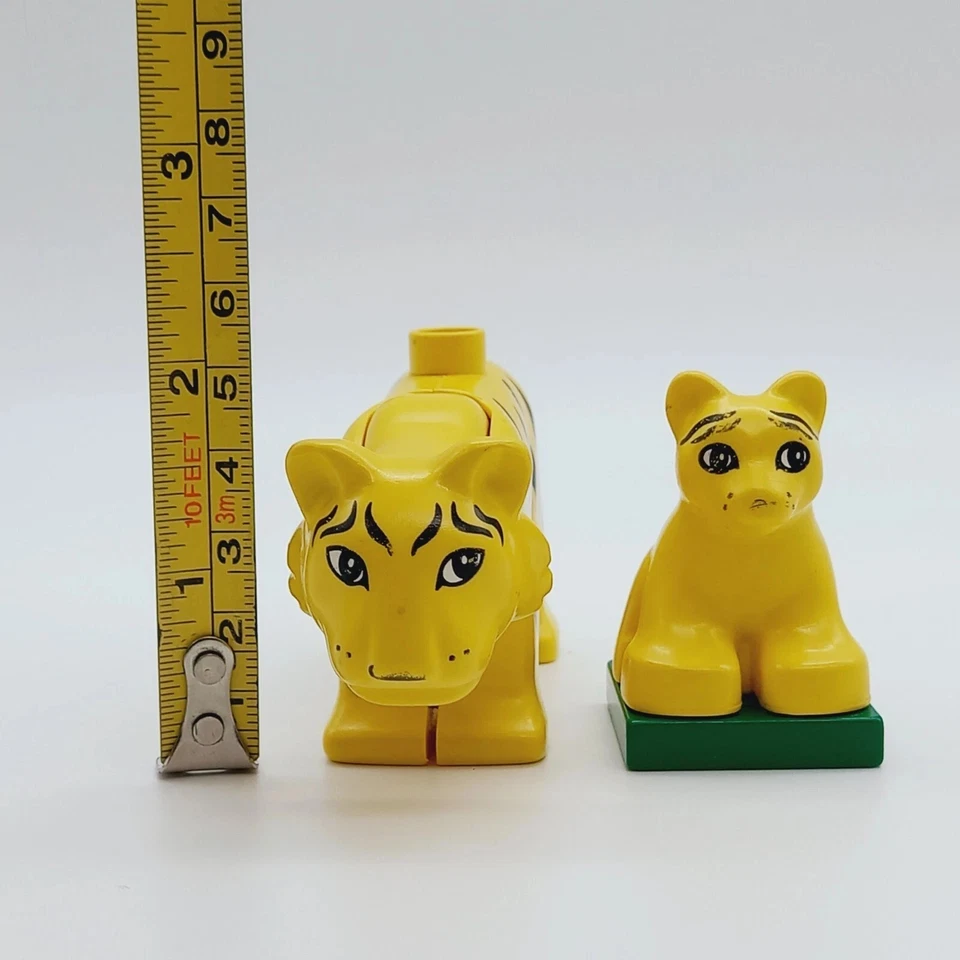 Lot 7 Figures Lego Duplo Animals vintage Horse Polar Bear Tiger Cat Deer Giraffe - Imagen 2 de 3