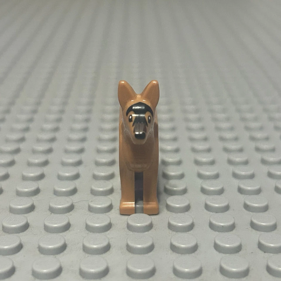 Lego Perro Pastor Alemán Alsaciano Ojos Negros Nariz Brillante y Hocico Marrón Oscuro Foto 2 de 4