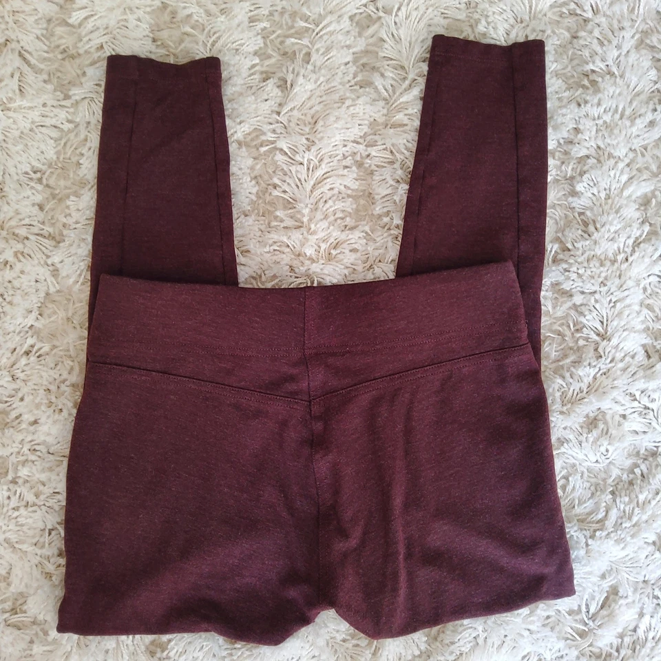 Leggings Ponte Ann Taylor Loft Medianos Para Mujer con Costuras en Borgoña Foto 2 de 4