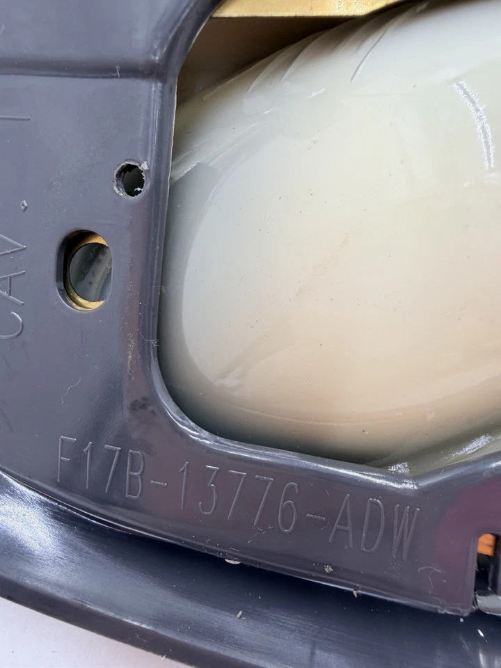 Luz domo Ford Explorer/Mountaineer/Ranger 1996-01 # F17B-13776-ADW B248-22 Foto 4 de 4