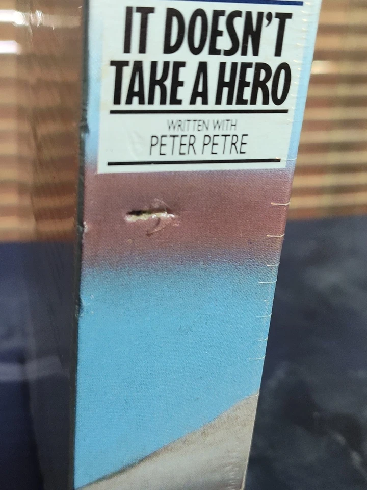 NEW "IT DOESNT TAKE A HERO" GENERAL NORMAN SCHWARZKOPF AUDIO BOOK 4 CASSETTES - Image 4 of 4