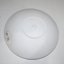 Ubiquiti UniFi UAP-AC-HD-US 802.11ac Wave 2 Access Point