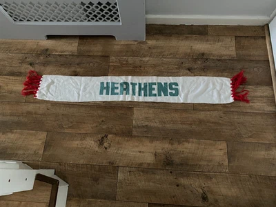 VERY RARE  1970s/80s  CRADLEY HEATHENS SPEEDWAY SCARF   RED WHITE GREEN - Image 1 of 2
