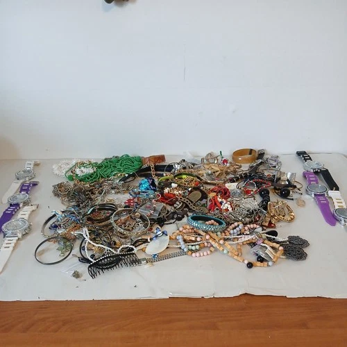 Bulk Lot VTG Estate Costume Jewelry Cameo Charm Bracelet 8 pounds!