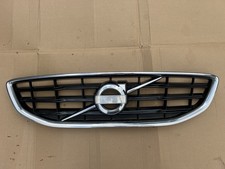 VOLVO V40 R-DESIGN LUX NAV MK3 2012-2016 Front Grille Grill OEM 31353120