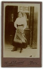 Antique CDV Circa 1890s Koch-Laurent Lady in Apron Tours France