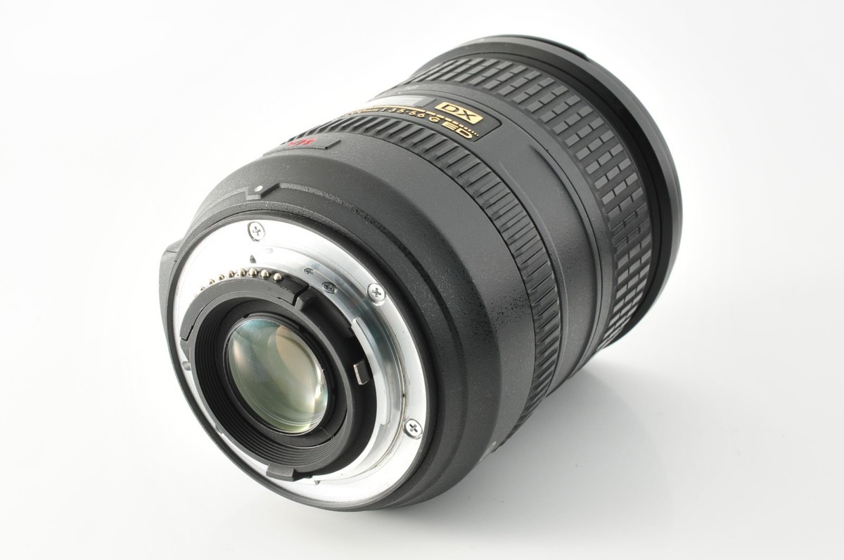 Near Mint+] Nikon AF-S DX NIKKOR 18-200mm f/3.5-5.6 G ED VR Lens