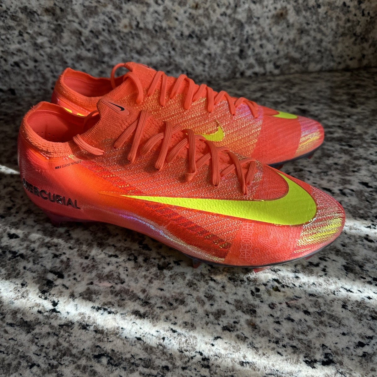 NIKE ZOOM MERCURIAL VAPOR 16 ELITE SE COSMIC SPEED CHAPTER 2
