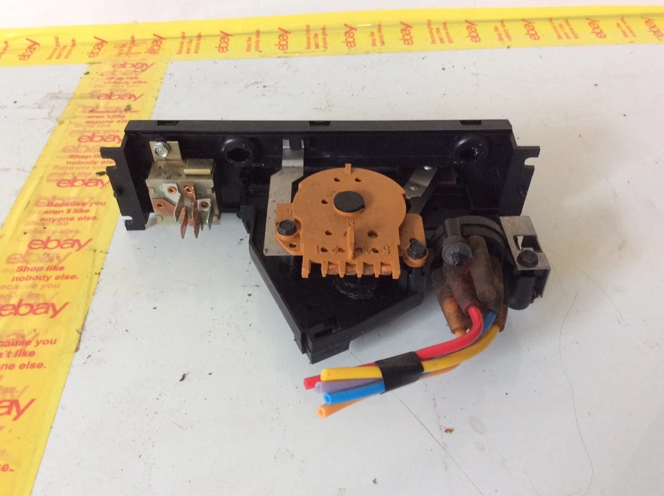 Oldsmobile Cutlass Calais 1985-1987 climatizador calefacción aire acondicionado OEM 16038522 Foto 2 de 2