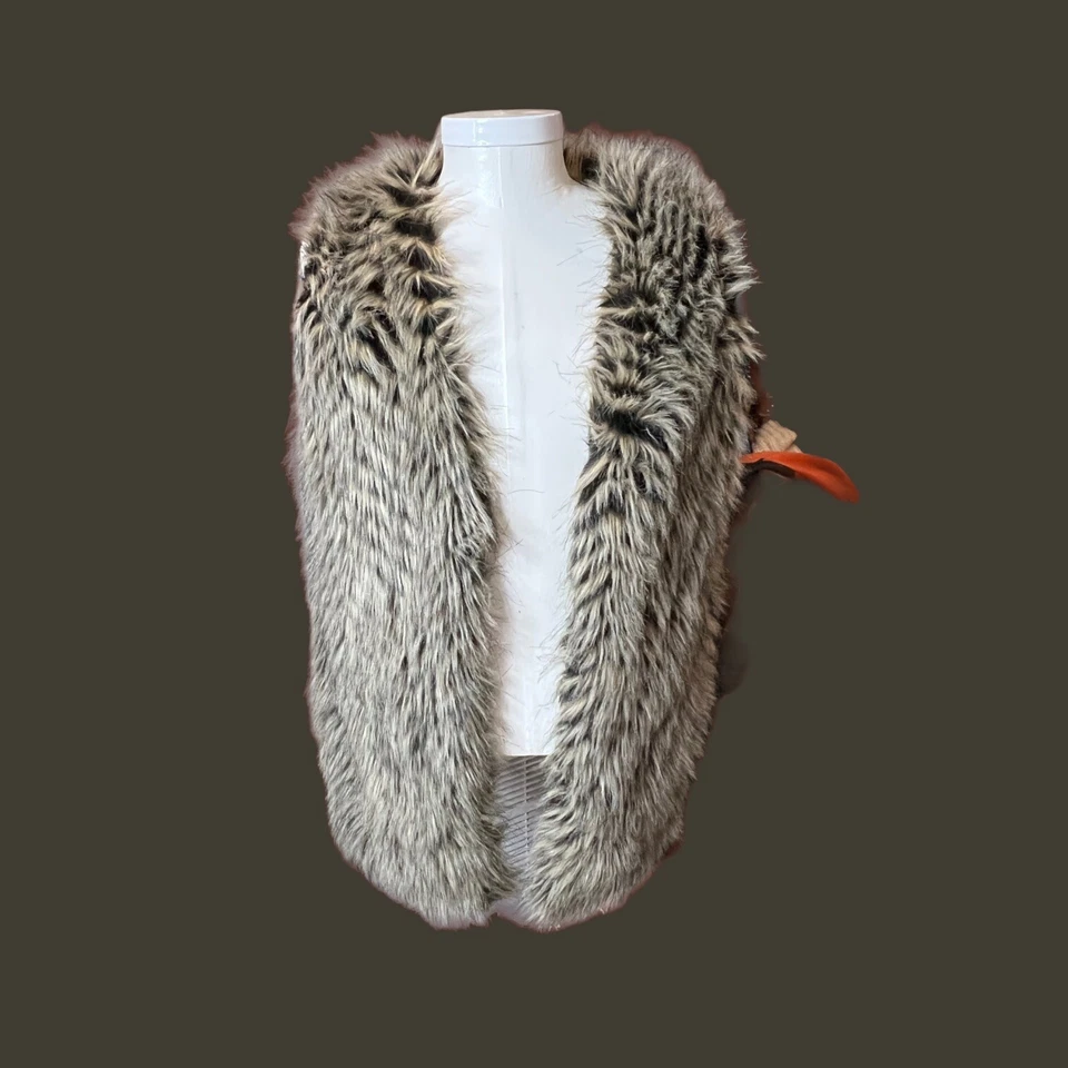 IM самозванцы для Nordstrom искусственного меха жилет сертифицированный животных дружественный маленький - Изображение 4 из 4