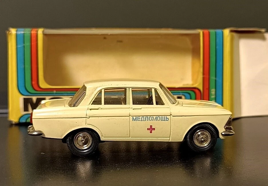 1/43 Moskvich Moskvitch 412 A2 Médico NOVOEXPORTACIÓN Saratov 1980 ¡CAJA URS! Foto 4 de 4