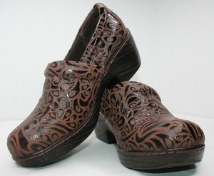 boc shoes peggy clog