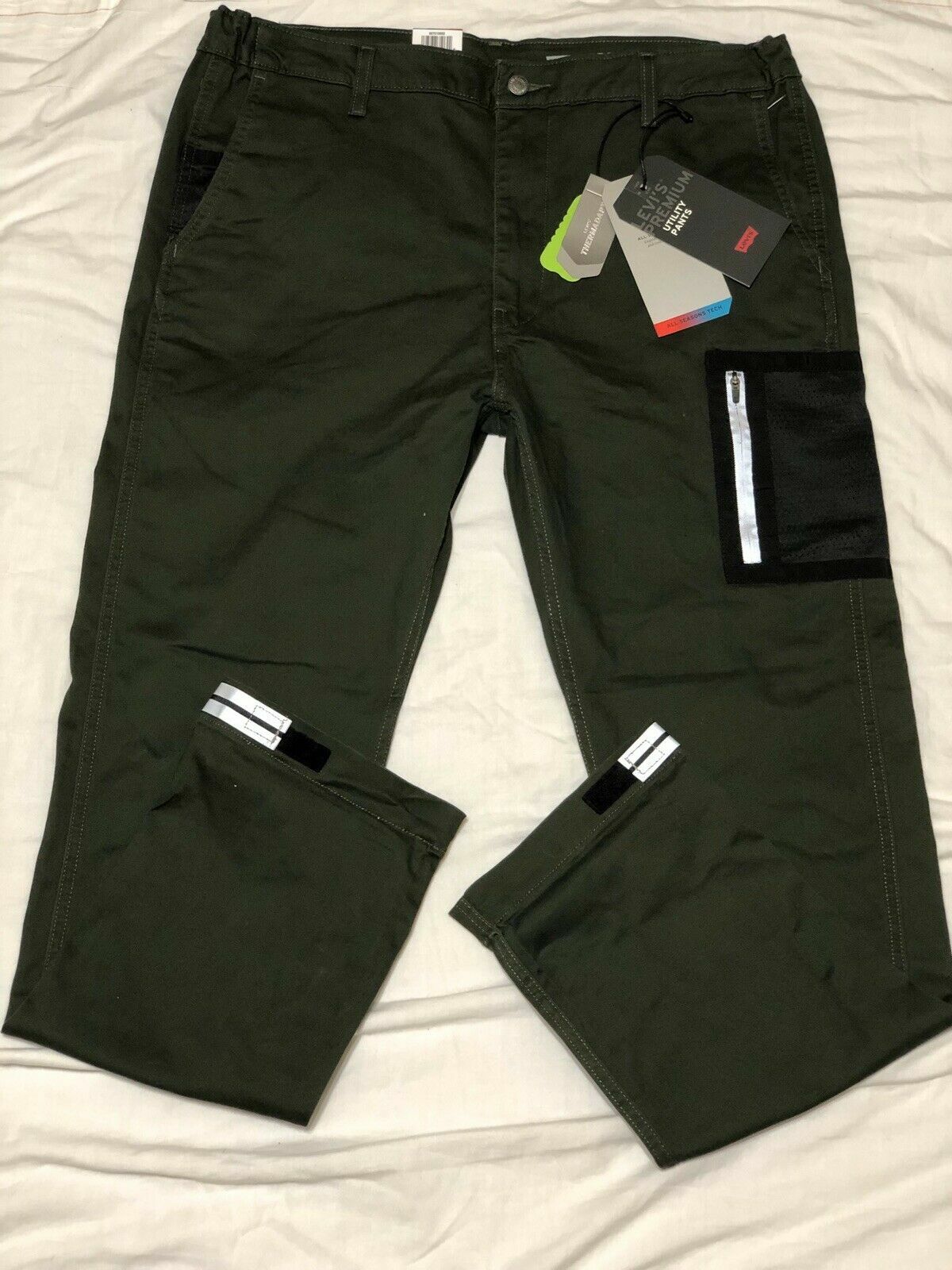 Купить LEVIS PERFORMANCE Utility Pants 