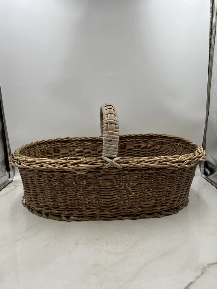 Large Oval Wicker Market Basket with Handle Rustic Farmhouse Storage Rattan - Image 3 of 4