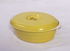 Colorcast Ireland Casserole Pot Roasting Serving Dish Cast Iron Enamel 4 Pint