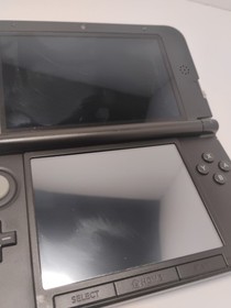 Nintendo 3DS XL Bundle &ndash; Blue/Black &ndash; 2 Games Included &ndash; 