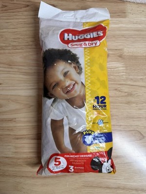 Y2K Huggies Snug & Dry size 5 travel pack of 3 diapers Disney Babies Mickey 