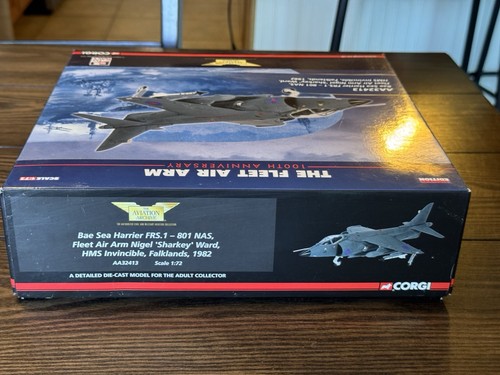 Corgi AA32413 1:72 Scale Bae Sea Harrier FRS.1, HMS Invincible, Falklands, 1982 - Picture 5 of 13