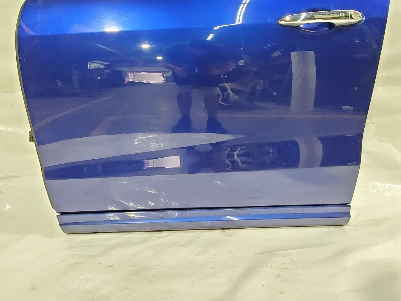2017 Maserati Levante OEM 406 Blue Emozione Front Left Door