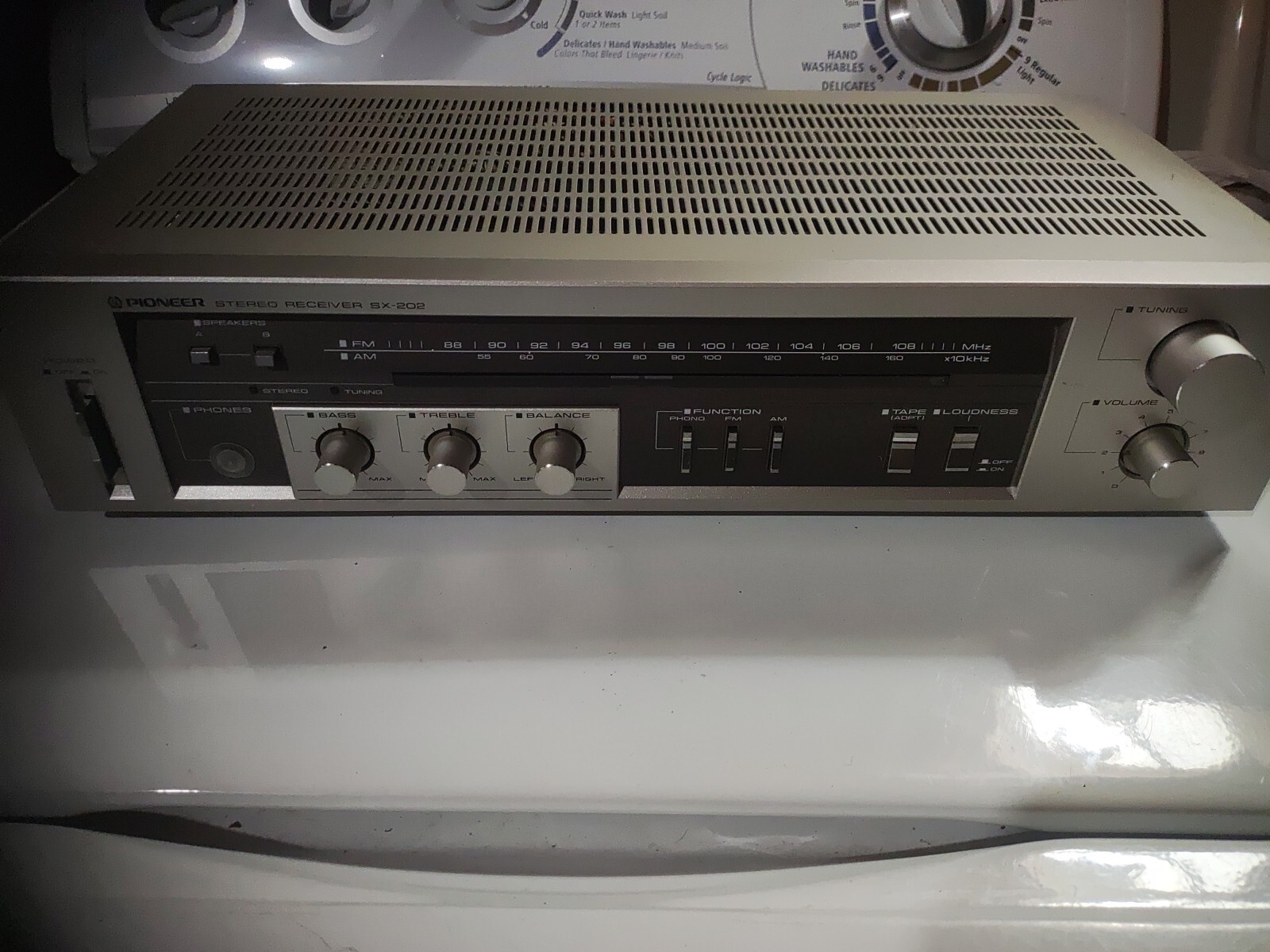 Pioneer SX 202 vintage audio equipment - eBay listing photo 1