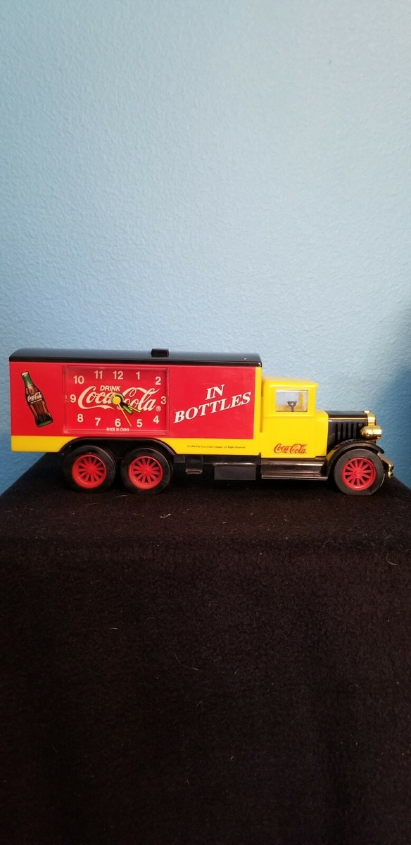 Vintage 1995 Coca Cola Analog Musical Alarm Clock Delivery Truck
