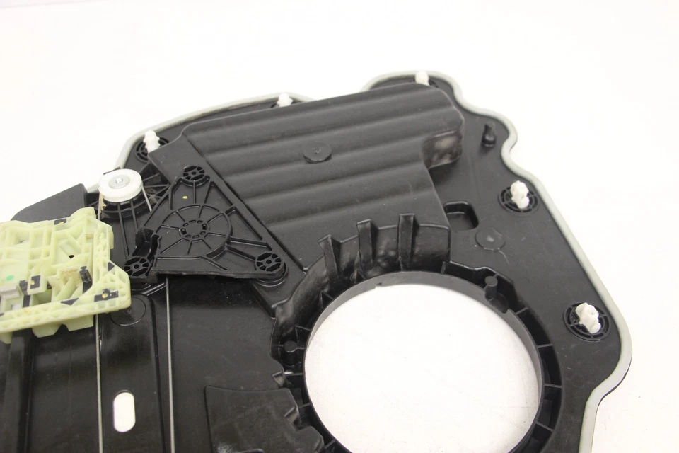 Rear Left Door Window Regulator Motor Lifter FORD MUSTANG MACH-E OEM 2021-24 - Image 2 of 4