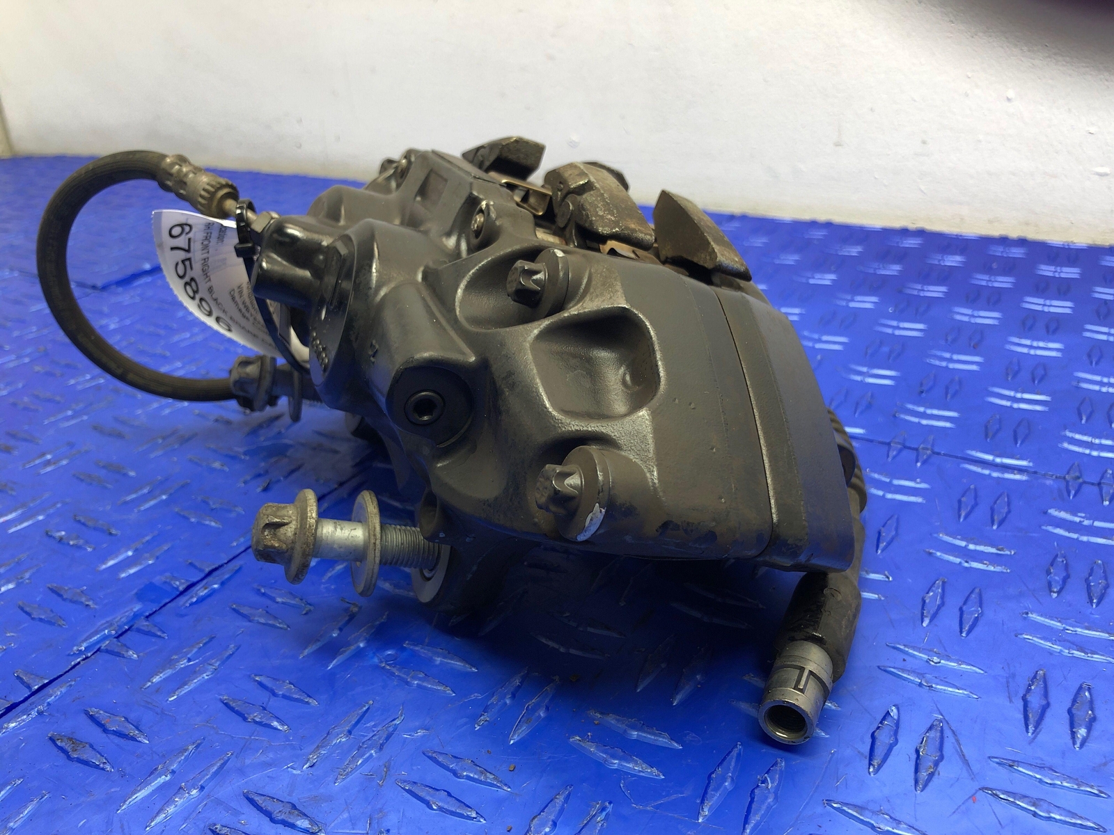 2014-2019 BMW I8 FRONT RIGHT BLACK BRAKE CALIPER OEM