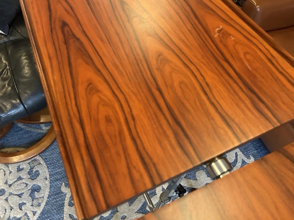 Mesa ajustable Danecastle ApS de teca - Escritorio danés vintage con soporte cromado Foto 2 de 4