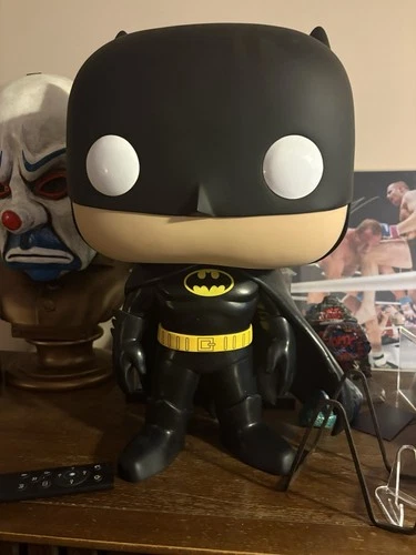 Funko POP! Heroes DC Comics Batman 18 inch Vinyl Figure (Box is beat up)