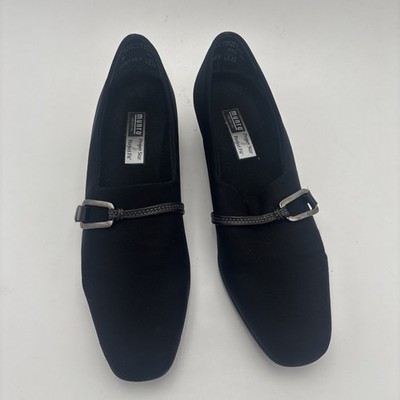 Munro American Womens Slip on Shoes Black Fabric Size 7