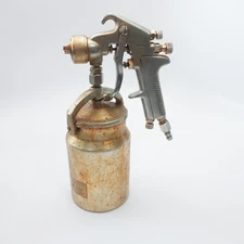 Central Pneumatic Spray Gun 4001 With 32 Oz Siphon Feed