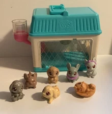 Little Live Pets - carrying case with 7 animal minis