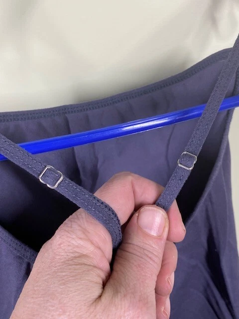 Daisy Fuentes Sin Costuras Mujer Talla S/M Gris Camisola Correas Ajustables Elásticas Foto 4 de 4