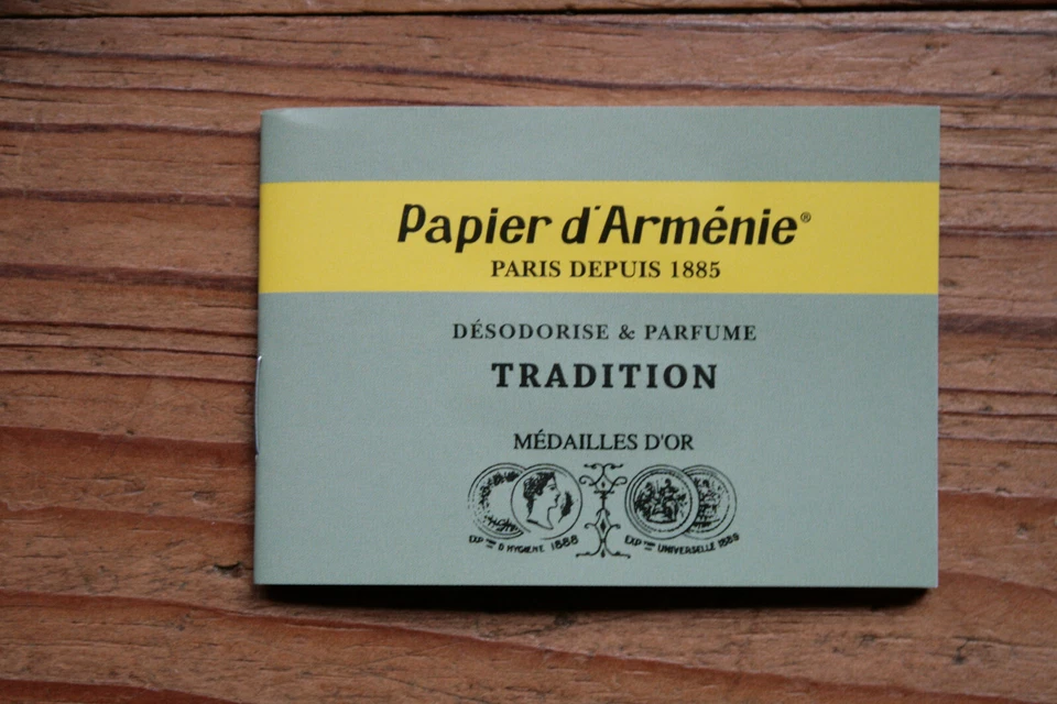Lot de 2 Véritable Papier d'Arménie désodorisant naturel, carnet triple