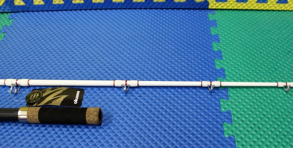 Okuma Battle Cat Cat Fish Casting Rod 7' 6" 2 piezas pesado BC-C-762H Foto 3 de 4