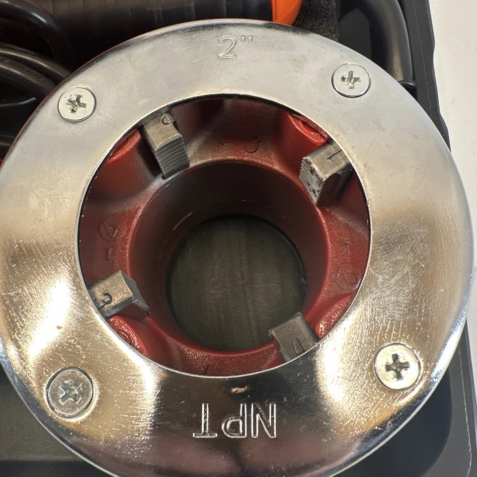 Portable Electric 2300W 110-120V Hand-Held Pipe Threader Machine Z1T-KY01-30-50 - Image 3 of 4