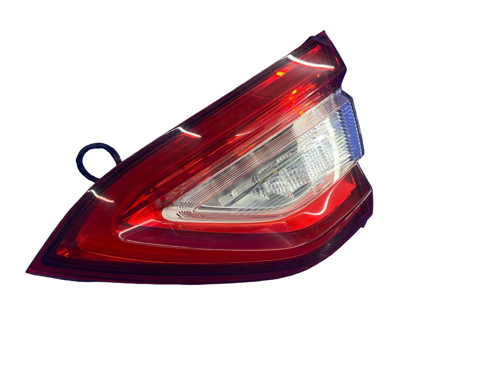 Maserati Levante 2017-2022 rear/right/inner Tail light P/N 20680204